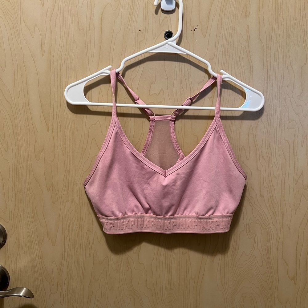 VS pink ultimate sports bra
